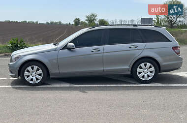 Универсал Mercedes-Benz C-Class 2010 в 
