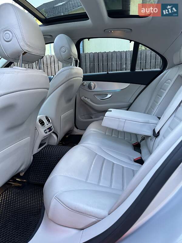 Седан Mercedes-Benz C-Class 2016 в Ивано-Франковске