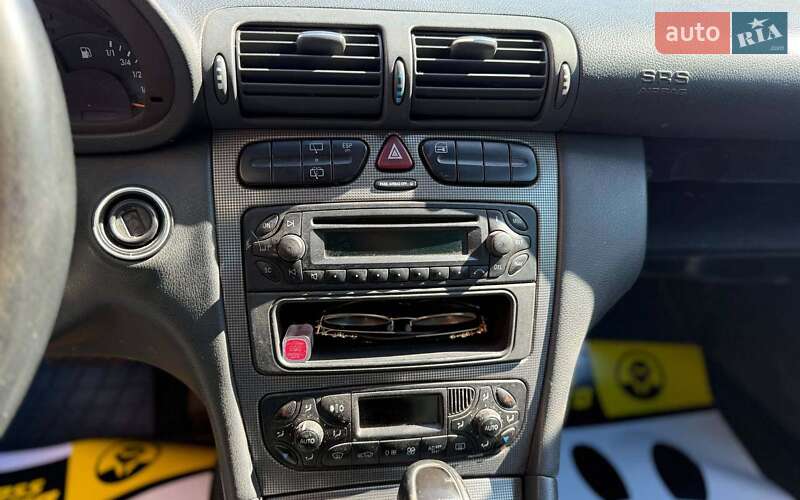 Универсал Mercedes-Benz C-Class 2004 в Черновцах