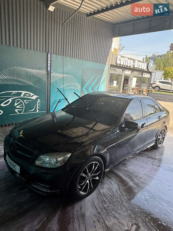Mercedes-Benz C-Class 2007