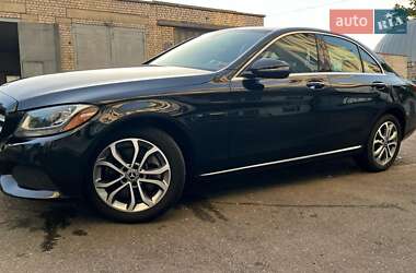 Седан Mercedes-Benz C-Class 2017 в 
