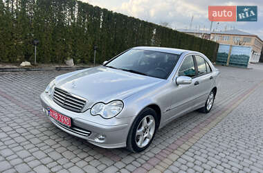 Седан Mercedes-Benz C-Class 2005 в Дунаевцах