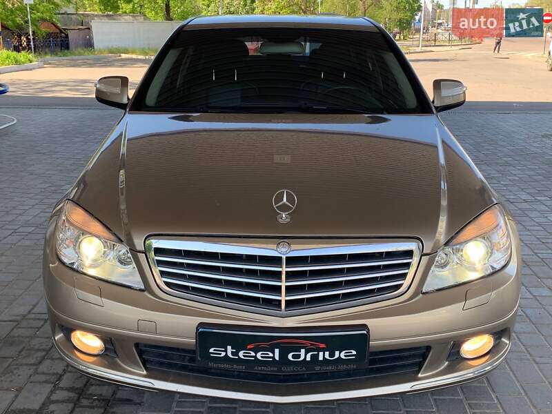 Седан Mercedes-Benz C-Class 2007 в Миколаєві