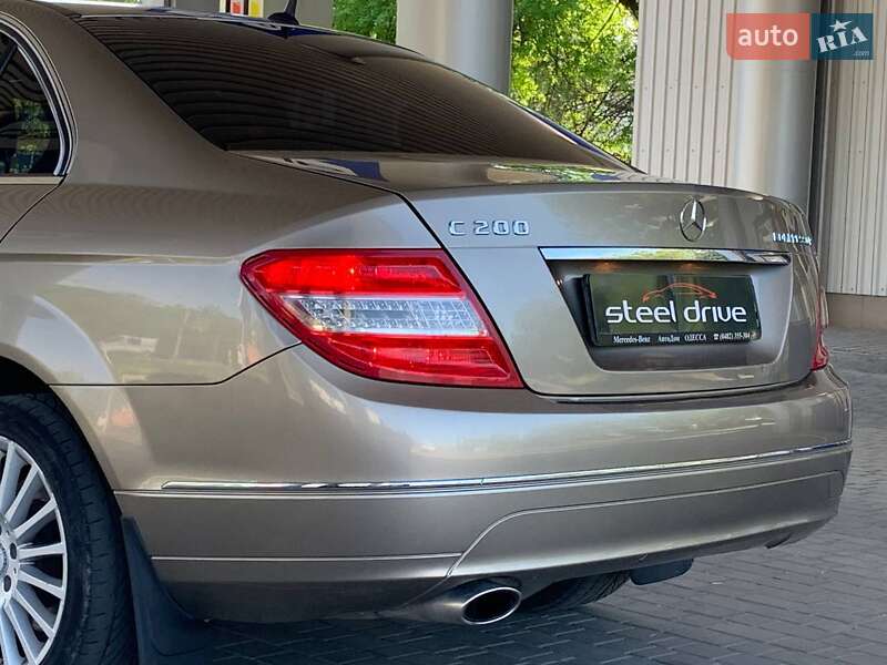 Седан Mercedes-Benz C-Class 2007 в Миколаєві