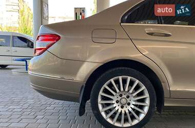 Седан Mercedes-Benz C-Class 2007 в 
