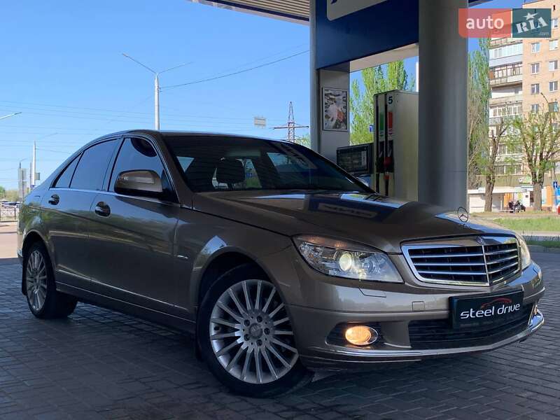 Седан Mercedes-Benz C-Class 2007 в Миколаєві