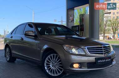Седан Mercedes-Benz C-Class 2007 в 