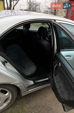 Седан Mercedes-Benz C-Class 2000 в 