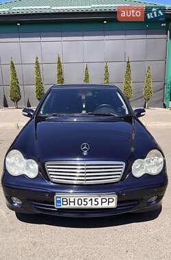 Седан Mercedes-Benz C-Class 2004 в 