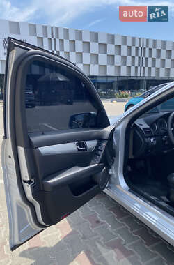 Универсал Mercedes-Benz C-Class 2009 в 