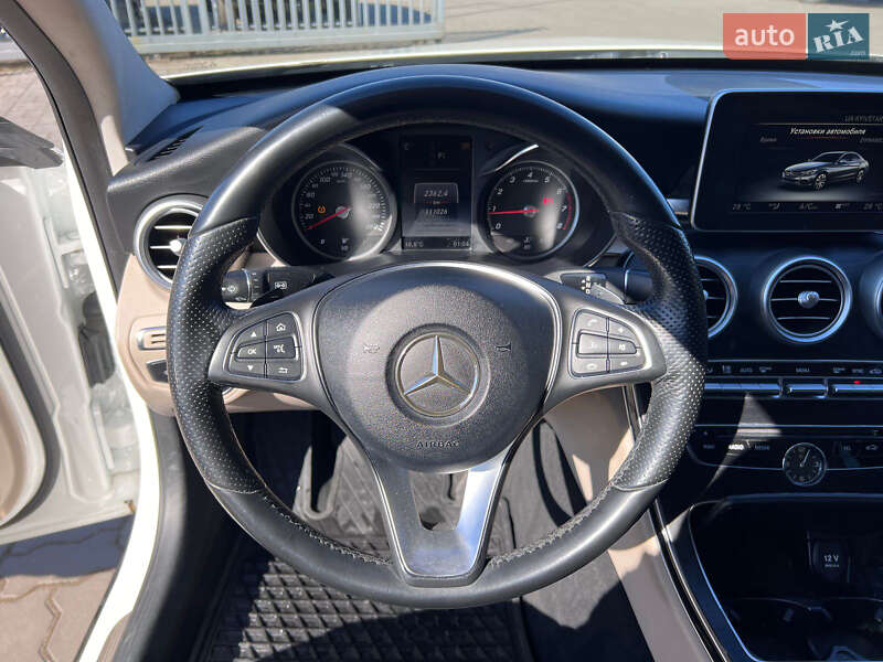 Седан Mercedes-Benz C-Class 2015 в Нововолынске