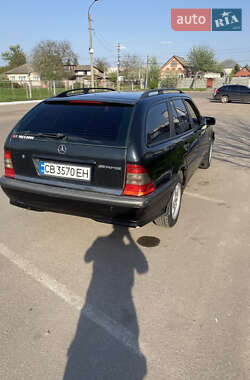 Универсал Mercedes-Benz C-Class 1998 в 