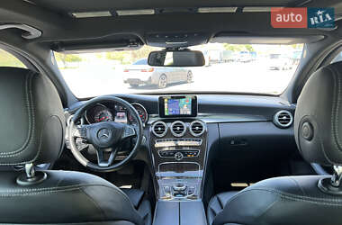 Седан Mercedes-Benz C-Class 2017 в 