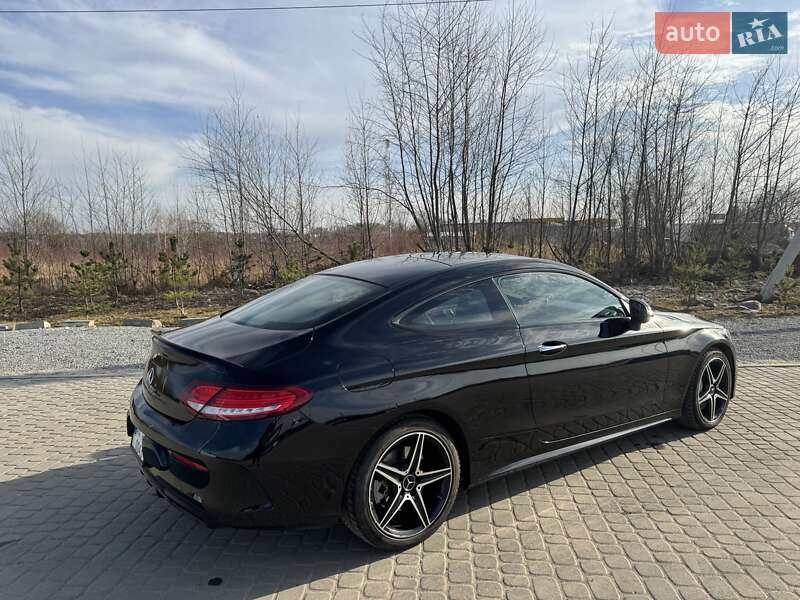 Купе Mercedes-Benz C-Class 2017 в 