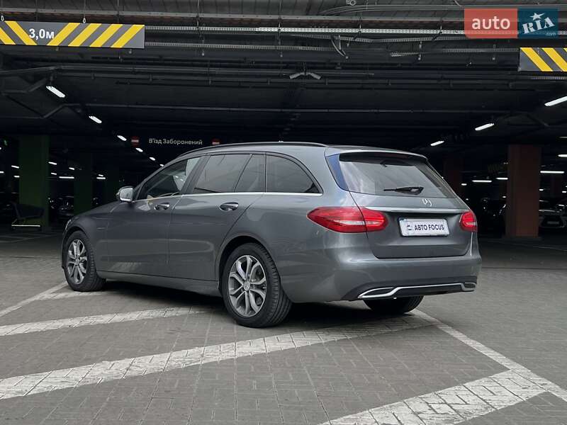 Універсал Mercedes-Benz C-Class 2018 в Києві