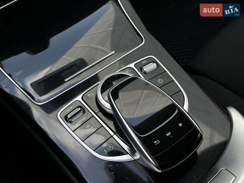 Універсал Mercedes-Benz C-Class 2018 в Києві