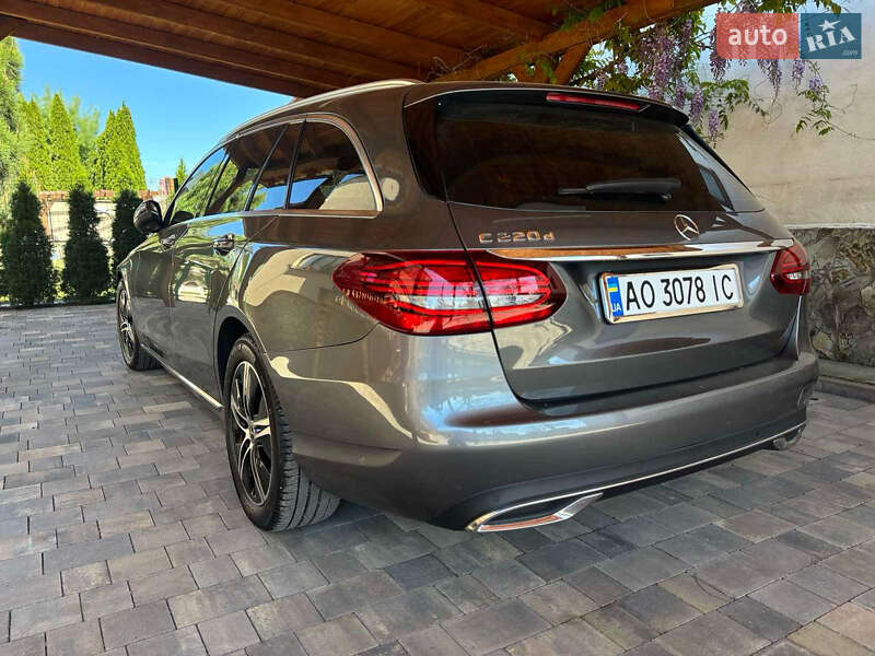 Универсал Mercedes-Benz C-Class 2018 в Виноградове