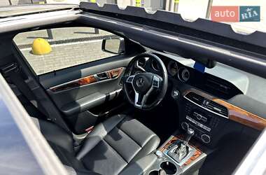 Седан Mercedes-Benz C-Class 2012 в 