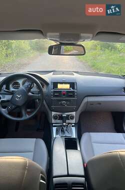 Седан Mercedes-Benz C-Class 2008 в 