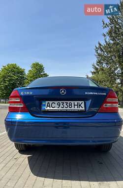Седан Mercedes-Benz C-Class 2003 в 