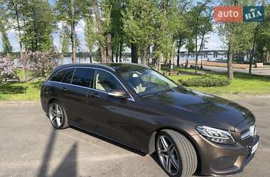 Универсал Mercedes-Benz C-Class 2015 в 
