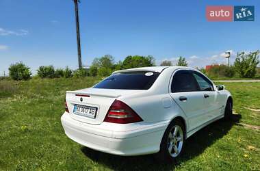 Седан Mercedes-Benz C-Class 2004 в 