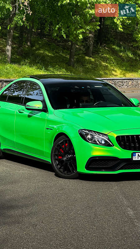 Седан Mercedes-Benz C-Class 2015 в Киеве