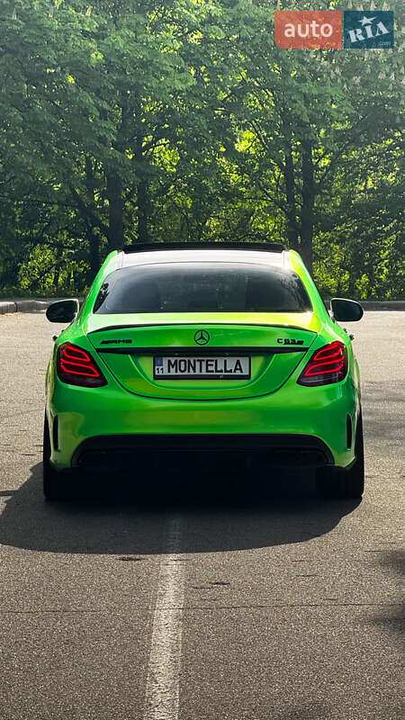 Седан Mercedes-Benz C-Class 2015 в Киеве