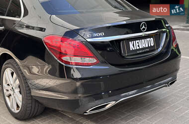 Седан Mercedes-Benz C-Class 2015 в 