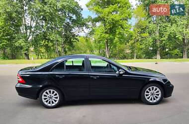 Седан Mercedes-Benz C-Class 2006 в Сумах