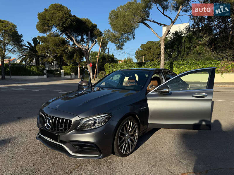 Седан Mercedes-Benz C-Class 2019 в Киеве