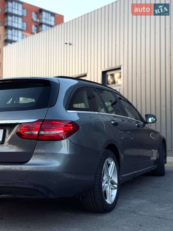Універсал Mercedes-Benz C-Class 2019 в Хмельницькому