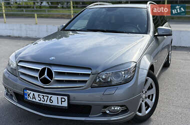 Універсал Mercedes-Benz C-Class 2009 в 