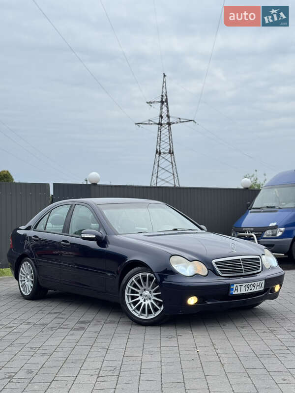 Седан Mercedes-Benz C-Class 2001 в 