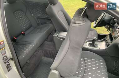 Купе Mercedes-Benz C-Class 2002 в 