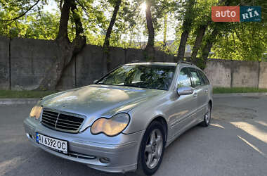 Універсал Mercedes-Benz C-Class 2001 в Києві