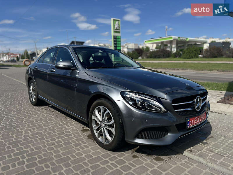 Седан Mercedes-Benz C-Class 2016 в 