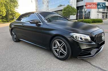 Кабриолет Mercedes-Benz C-Class 2019 в 