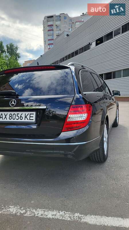 Универсал Mercedes-Benz C-Class 2013 в Харькове