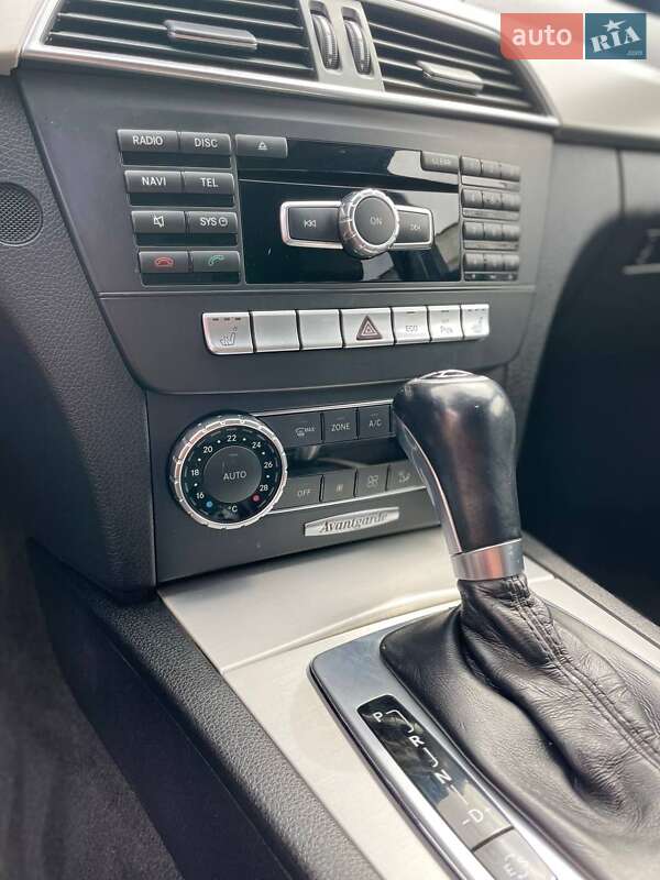 Универсал Mercedes-Benz C-Class 2013 в Харькове