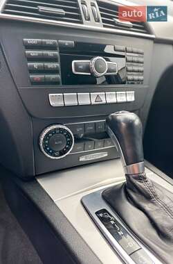 Универсал Mercedes-Benz C-Class 2013 в 