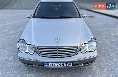 Седан Mercedes-Benz C-Class 2003 в Одессе