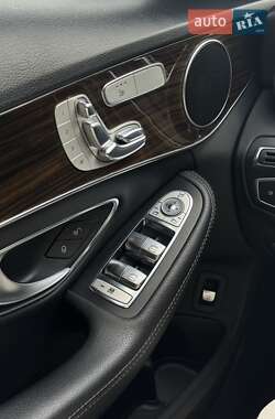 Седан Mercedes-Benz C-Class 2017 в 