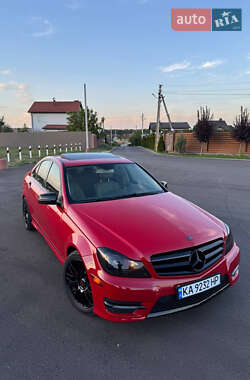 Седан Mercedes-Benz C-Class 2014 в Киеве