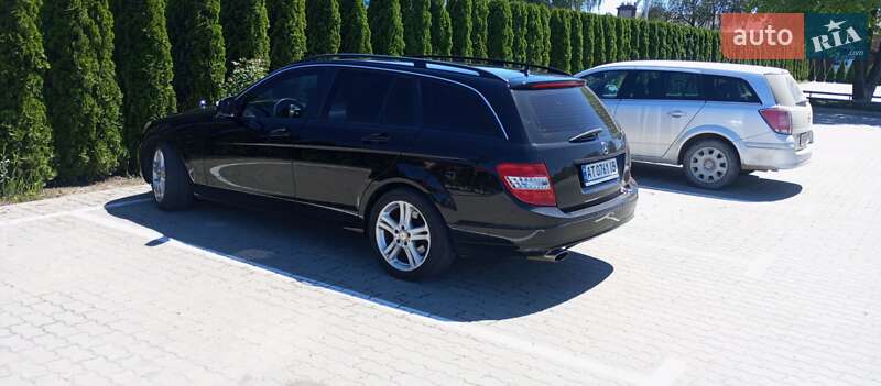 Універсал Mercedes-Benz C-Class 2008 в Івано-Франківську