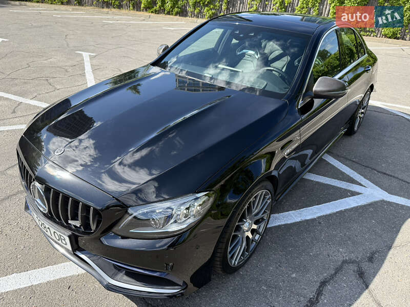 Седан Mercedes-Benz C-Class 2019 в Днепре