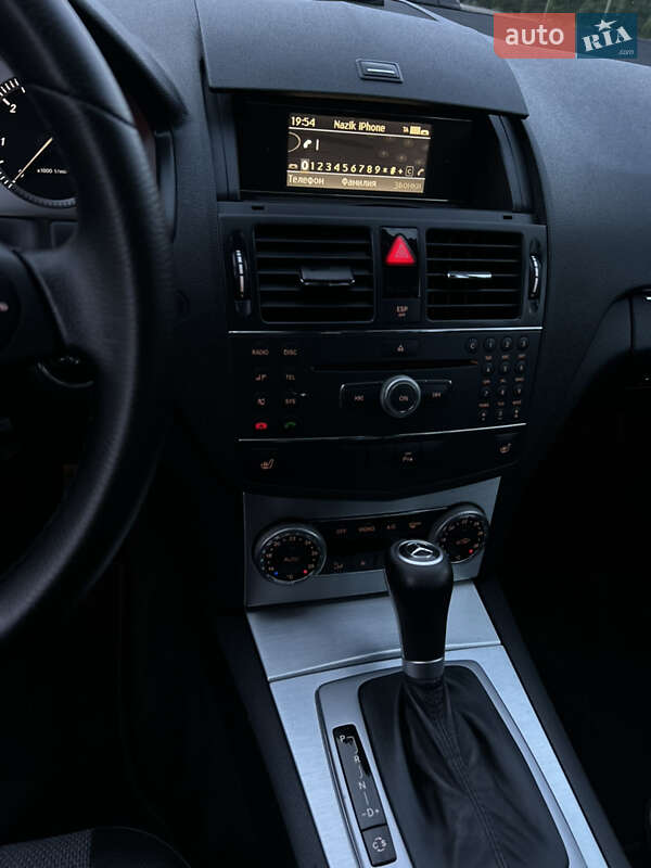 Универсал Mercedes-Benz C-Class 2009 в Луцке