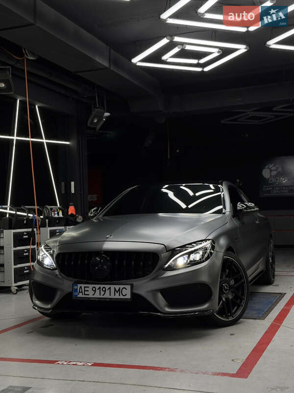 Купе Mercedes-Benz C-Class 2017 в Дніпрі