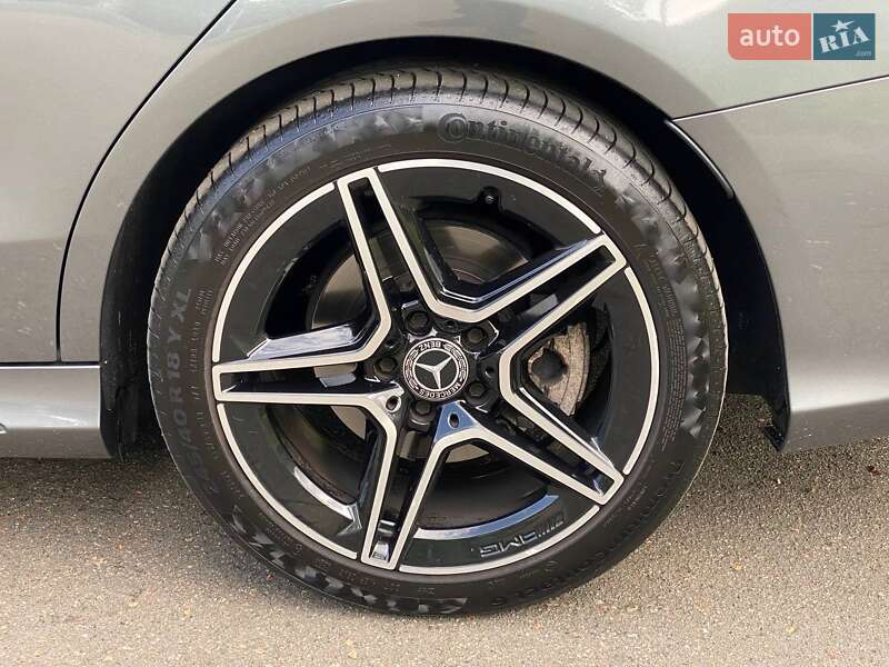 Универсал Mercedes-Benz C-Class 2018 в Киеве