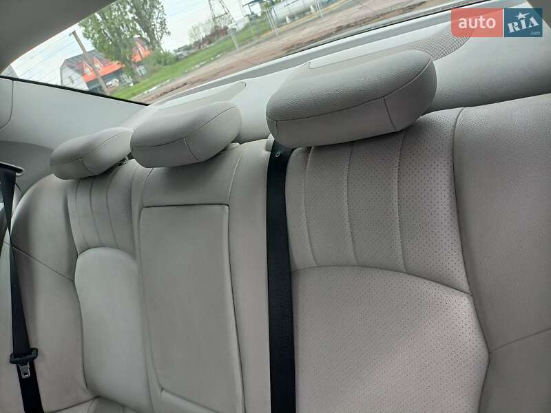 Седан Mercedes-Benz C-Class 2004 в Чернигове